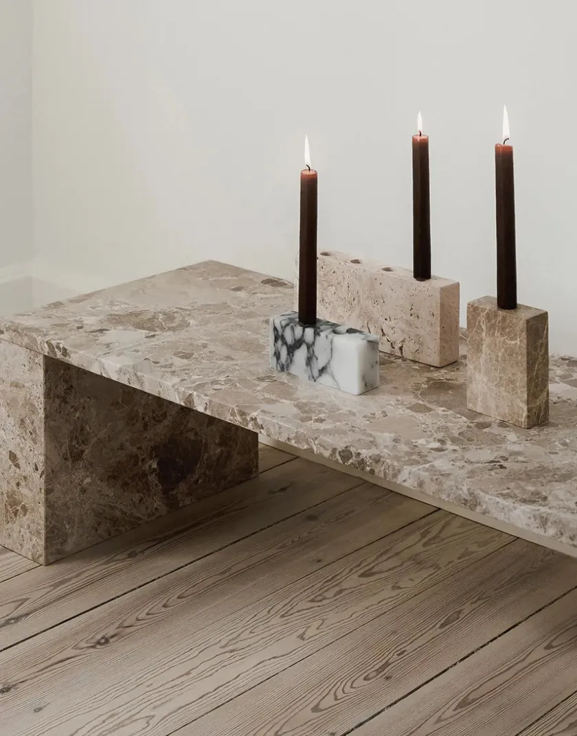 Wabi Sabi Nordic Epode Lysestage 14 cm, travertin silver fra> Gaver Til Hende|Kalenderlys & Julelysestager