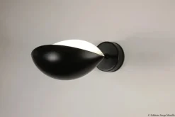 Editions Serge Mouille Eye Small Wall Lamp af Serge Mouille><noscript><img width=