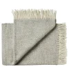 Silkeborg Uldspinderi Fanø Plaid, light nordic grey fra> Gaver Til Ham|Puder Og Plaider