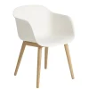 Muuto Fiber Armchair, wood fra> Spisebordsstole