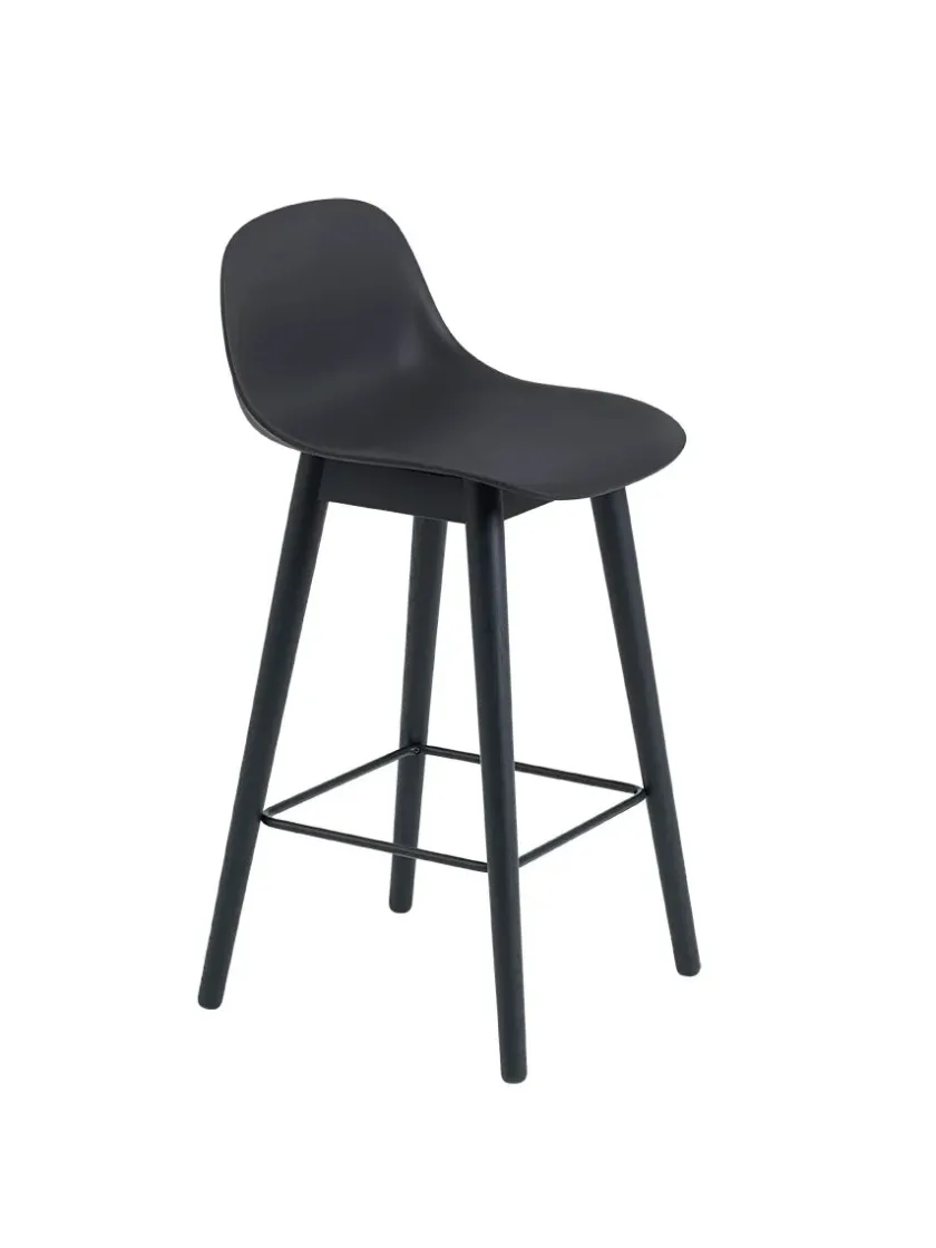 Muuto Fiber Bar Stool Wood w. back fra> Barstole