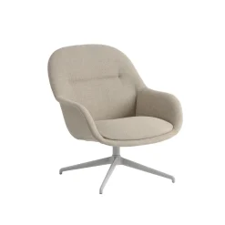Muuto Fiber Lounge Armchair, Refine cognac læder, anthracite swivel base fra> Loungestole|Lænestole