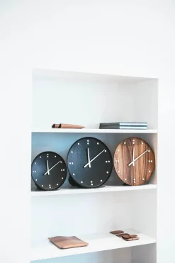 Architectmade FJ Clock af Finn Juhl><noscript><img width=