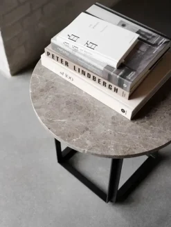 New Works Florence sidebord Ø50, Gris Du Marais fra> Sideborde Og Små Borde