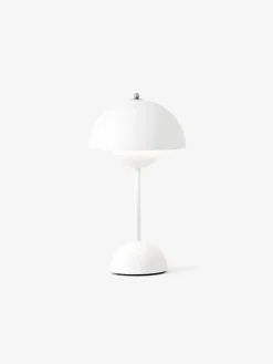 &Tradition Flowerpot Portable VP9 Bordlampe af Verner Panton><noscript><img width=
