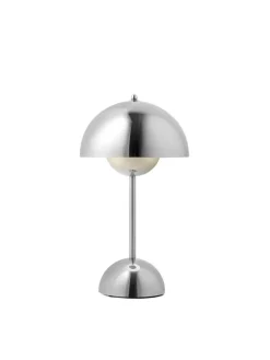 &Tradition Flowerpot Portable VP9 Bordlampe af Verner Panton><noscript><img width=