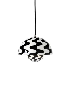 &Tradition Flowerpot VP1 Pendel af Verner Panton><noscript><img width=