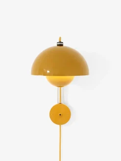 &Tradition Flowerpot VP8 Væglampe af Verner Panton><noscript><img width=