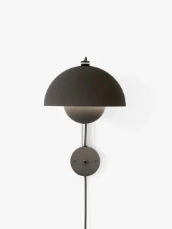 &Tradition Flowerpot VP8 Væglampe af Verner Panton><noscript><img width=