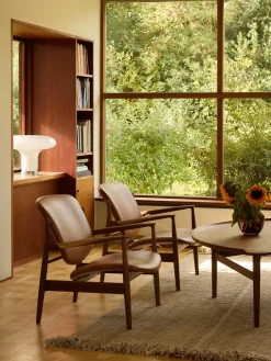 House of Finn Juhl France Chair, valnød af Finn Juhl><noscript><img width=