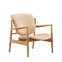 House of Finn Juhl France Chair, valnød af Finn Juhl><noscript><img width=