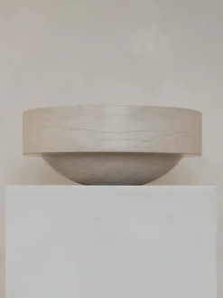 Louise Roe Gallery Object Bowl 09, limestone fra> Service