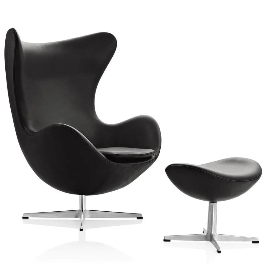 Fritz Hansen Ægget, Sort Grace læder, uden returdrej inkl. skammel af Arne Jacobsen> Lænestole