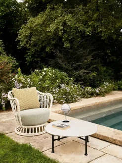 GUBI Grace Outdoor Lounge Chair fra><noscript><img width=