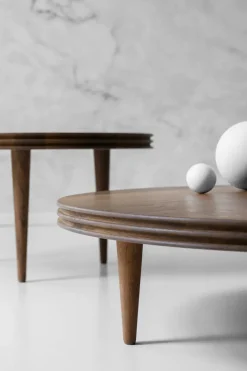 DK3 Groove Coffee Table Ø110 fra><noscript><img width=