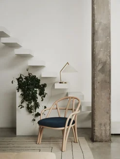 GUBI Gräshoppa bordlampe fra><noscript><img width=