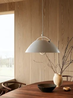 Carl Hansen & Søn HJW37 Pendel m. Hejs af Hans J. Wegner><noscript><img width=