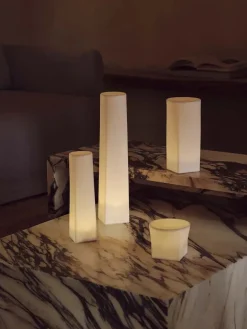 Audo Copenhagen Ignus Flameless Candle fra> Spots