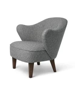 Audo Copenhagen Ingeborg Lænestol fra><noscript><img width=