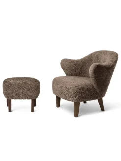 Audo Copenhagen Ingeborg med Fodskammel, Boucle fra><noscript><img width=