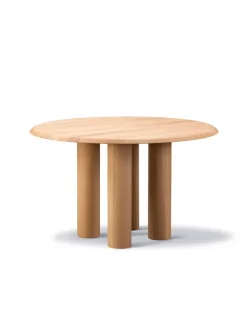 Fredericia Furniture Islets Spisebord, eg lys olie fra> Spiseborde
