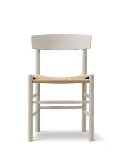 Fredericia Furniture J39 Folkestolen, Khaki grøn af Børge Mogensen><noscript><img width=