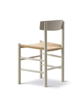Fredericia Furniture J39 Folkestolen, Khaki grøn af Børge Mogensen><noscript><img width=