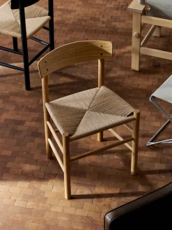 Fredericia Furniture J39 Folkestolen, olieret eg af Børge Mogensen><noscript><img width=