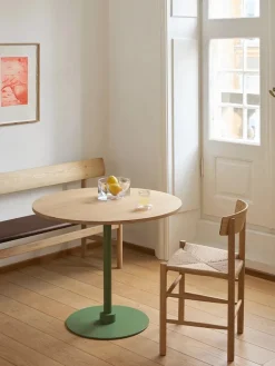 Fredericia Furniture J39 Folkestolen, olieret eg af Børge Mogensen><noscript><img width=