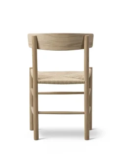 Fredericia Furniture J39 Folkestolen, sæbebehandlet eg af Børge Mogensen><noscript><img width=