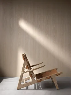 Fredericia Furniture Jagtstolen af Børge Mogensen><noscript><img width=