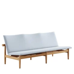 House of Finn Juhl Japan 3 pers. sofa, eg klar olie af Finn Juhl><noscript><img width=