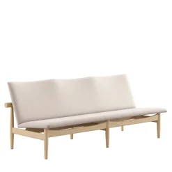 House of Finn Juhl Japan 3 pers. sofa, eg klar olie af Finn Juhl><noscript><img width=