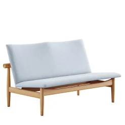 House of Finn Juhl Japan 2 pers. sofa, eg klar olie af Finn Juhl><noscript><img width=