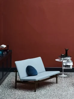 House of Finn Juhl Japan 2 pers. sofa, eg klar olie af Finn Juhl><noscript><img width=