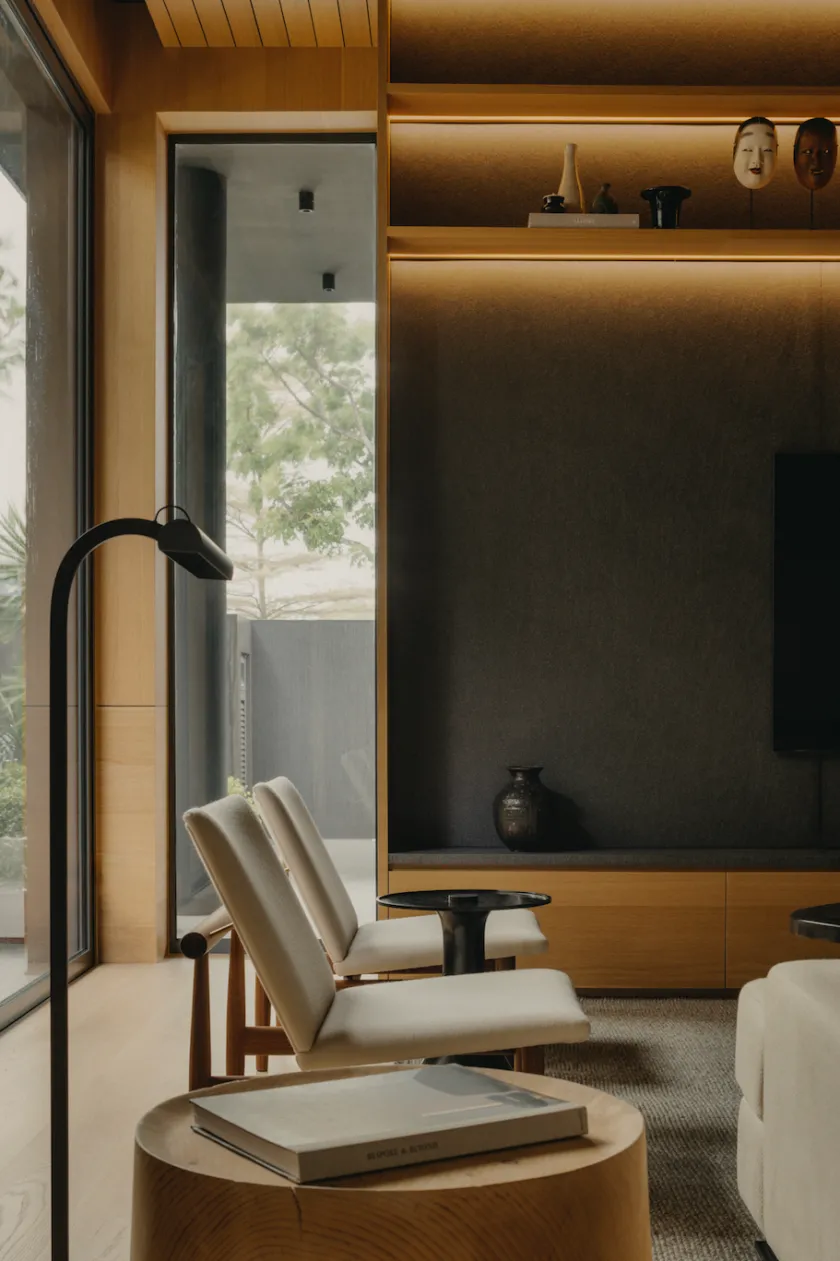 House of Finn Juhl Japan stol, valnød af Finn Juhl> Lænestole