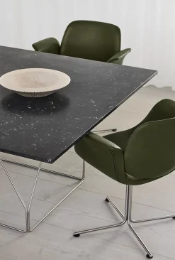 Fredericia Furniture JG Table 140x140 cm fra><noscript><img width=