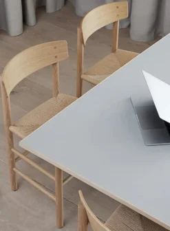 Fredericia Furniture JG Table 140x140 cm fra><noscript><img width=