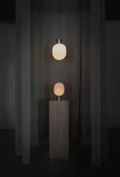 Audo Copenhagen JWDA Concrete Bordlampe fra><noscript><img width=