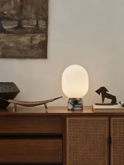 Audo Copenhagen JWDA Concrete Bordlampe fra><noscript><img width=