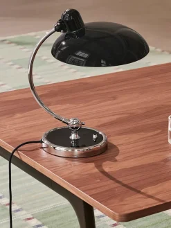 Fritz Hansen Kaiser Idell Bordlampe fra> Skrivebordslamper|Spots