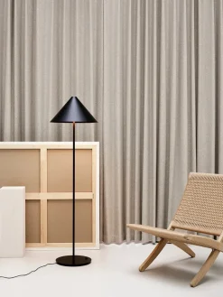 Louis Poulsen Keglen Gulvlampe fra> Gulvlamper|Spots