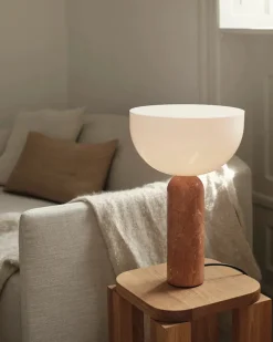 New Works Kizu Bordlampe Large, Kunis Breccia Marble fra><noscript><img width=