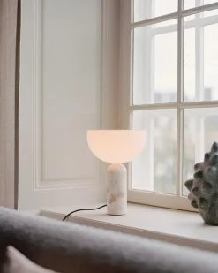 New Works Kizu Bordlampe Small, Kunis Breccia Marble fra> Gaver Til Hende|Spots