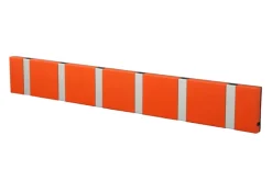 LoCa KNAX knagerække med otte knager fra><noscript><img width=