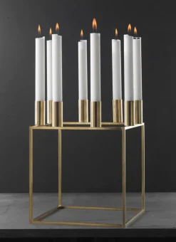 Audo Copenhagen Kubus 8 Lysestage, guldbelagt fra><noscript><img width=