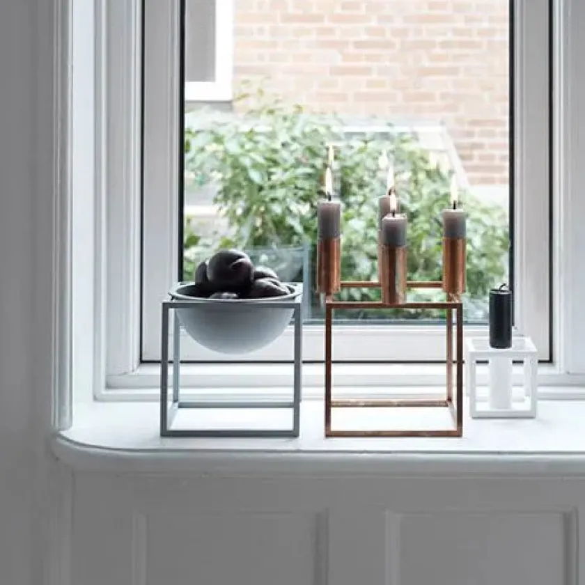 Audo Copenhagen Kubus 1 Lysestage, hvid fra> Juleborddækning|Lysestager