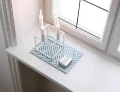 Audo Copenhagen Kubus 4 Lysestage, hvid fra> Adventsstager|Lysestager