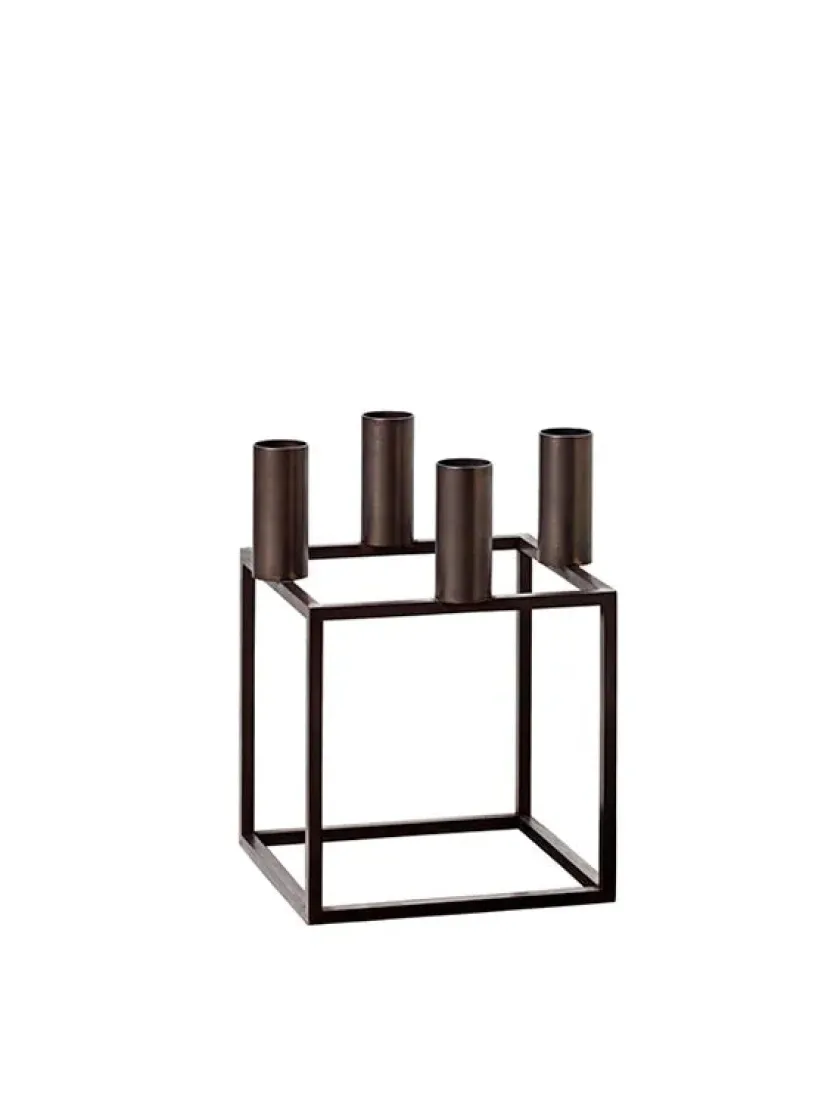 Audo Copenhagen Kubus 4 Lysestage, ivory fra> Adventsstager|Lysestager