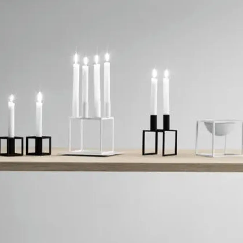 Audo Copenhagen Kubus 4 Lysestage, sort fra> Adventsstager|Lysestager